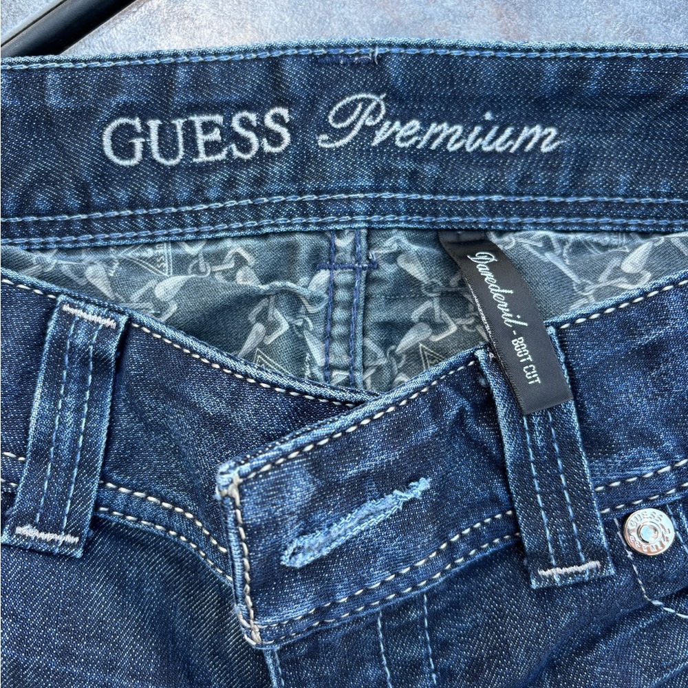 Guess Dark Blue Denim Jeans Daredevil cut size 28